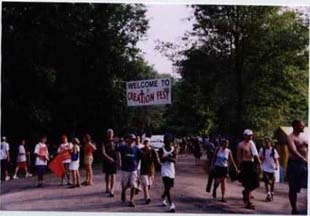 Walking to the show 7/26/01